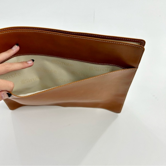 NWOT Barrington Soft Brown Leather Accordion Branded Laptop Sleeve Work Files - Picture 8 of 9